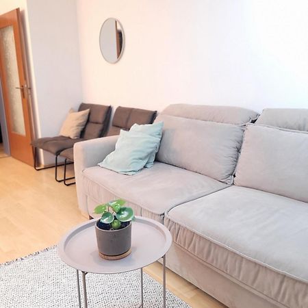 Zentrale 2 Zimmer-Wohnung Mit Balkon Bayreuth Exterior foto